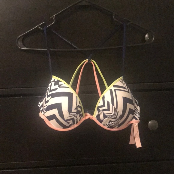 Victoria's Secret Other - NWT Victoria’s Secret Swim Top